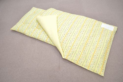 黄色のお昼寝布団　手作りふんわりお子様に優しいお布団です♪